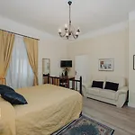 Apartment And Rossella 2