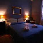 And Rossella 2 Apartment