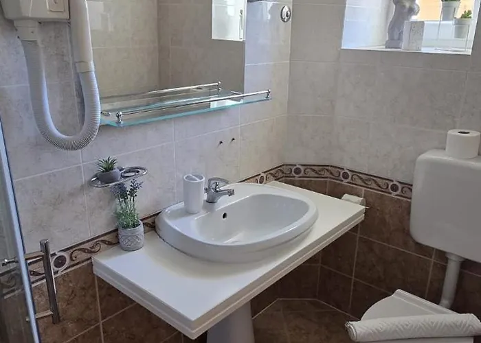 Διαμέρισμα And Rossella 2