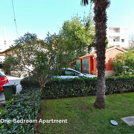 Apartment And Rossella 2 *